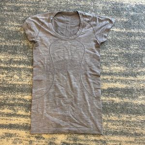Lulu lemon swift tech grey top
